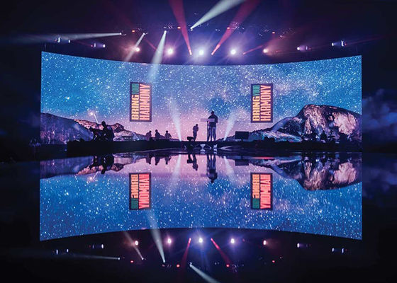 Wciągający ekran 3D do filmowania w pomieszczeniach, ściana wideo LED HD 3840 Hz