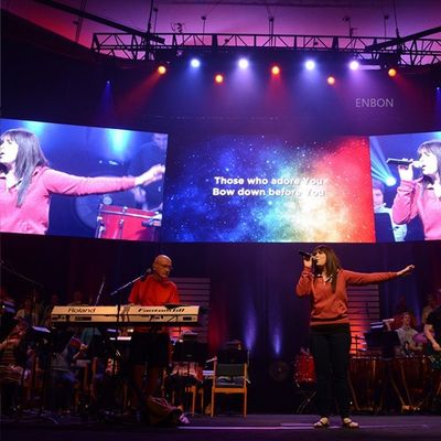 P3.91 AC110V Wewnętrzny kolorowy wyświetlacz LED SMD2020 2880HZ