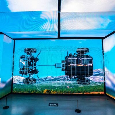 Wciągająca zakrzywiona ściana wideo LED 3840 Hz 3D P1.57 P1.87 P2 Virtual