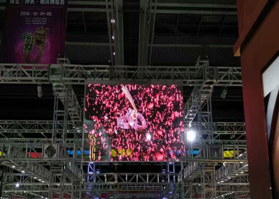 Kryty P10 Przezroczysty wyświetlacz LED Szklana ściana wideo Lekka 9216 Dos / Sqm