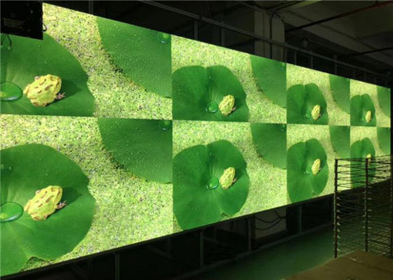 2880Hz HD Mały piksel Wyświetlacz LED Kolorowy wyświetlacz LED Plakat 12 miesięcy gwarancji