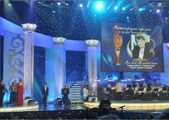 Ekran LED Ultra Brightness Tło sceny Elastyczny kurtynowy wyświetlacz LED P4,8 mm