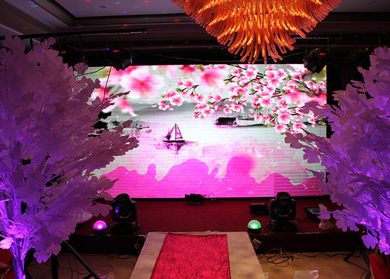 IP21 200W / M2 P5.9259 Wyświetlacz ścienny LED SMD 320x160mm