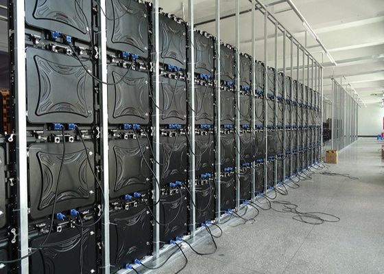 640X640mm SMD2121 P5 300W / M2 Bar DJ Ekran LED 64x32 piksele