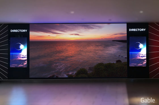 5500cd / m2 P10 Full Color Led Billboard 290W / m2 Żelazna stalowa obudowa