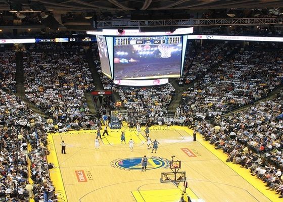 1R1G1B 240W / mkw Zewnętrzny billboard LED na obwód piłkarski