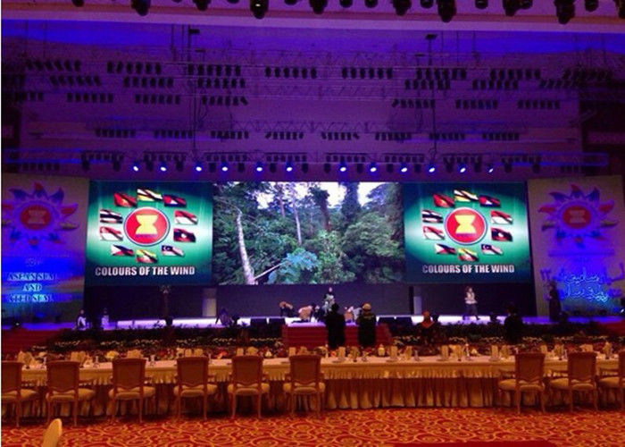 Centrum handlowe Wewnętrzny kolorowy wyświetlacz LED Ściana P10 z podwójnym zasilaniem