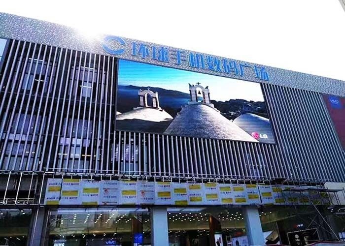 P6.67 Duży wyświetlacz LED z przodu serwisowy Pełny kolor IP65 Wodoodporny 22477 Dos / Sqm