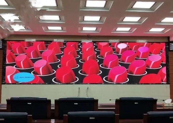 P1.875 Wyświetlacz LED o małej pikselowej podziałce 3840 Hz Odśwież do najwyższej sali konferencyjnej